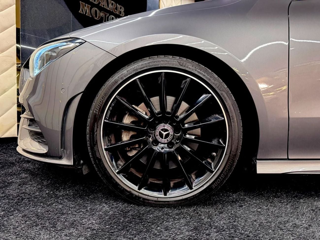 Mercedes Benz CLA250 PREMIUM