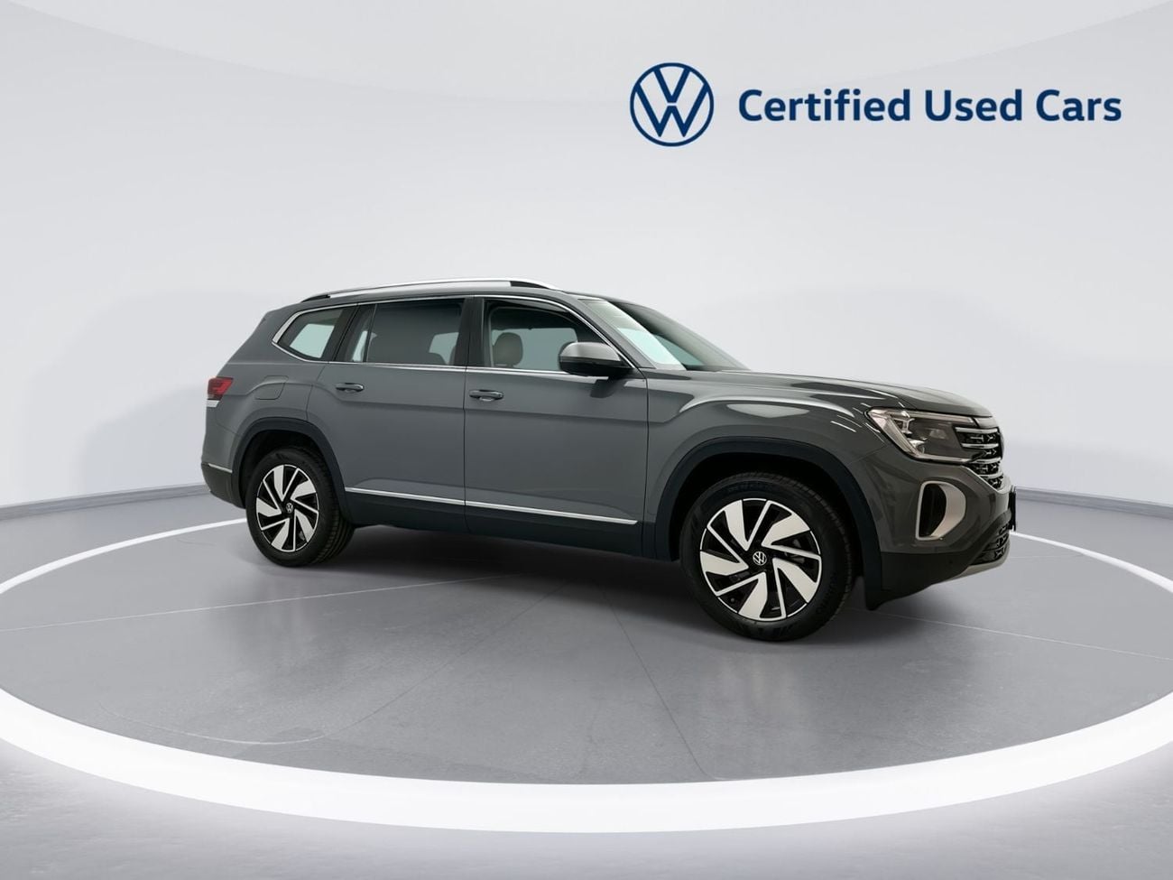 Volkswagen Teramont COMFORTLINE (Facelift 2) 2.0L | GCC Specs | 7-Seater Premium Family SUV | Spacious Interior | Modern Exterior