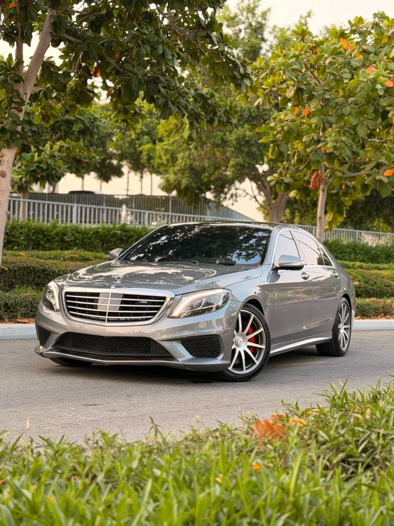 Mercedes Benz S63 AMG