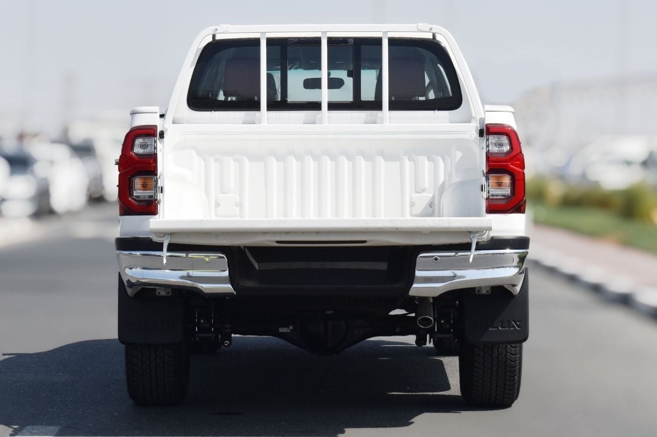 Toyota Hilux GLX MT 2.7 PETROL