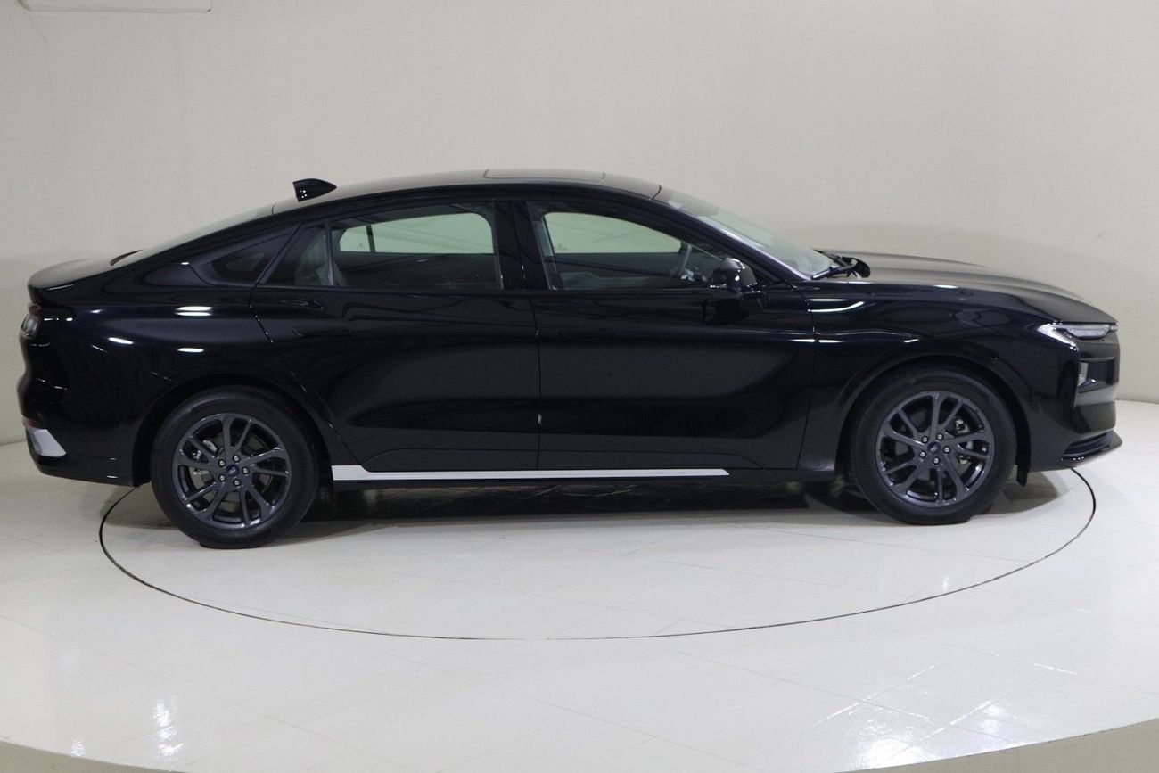 Ford Taurus TREND FH-TPC1225N/AL TAYER MOTORS/ AL QOUZ SHOWROOM