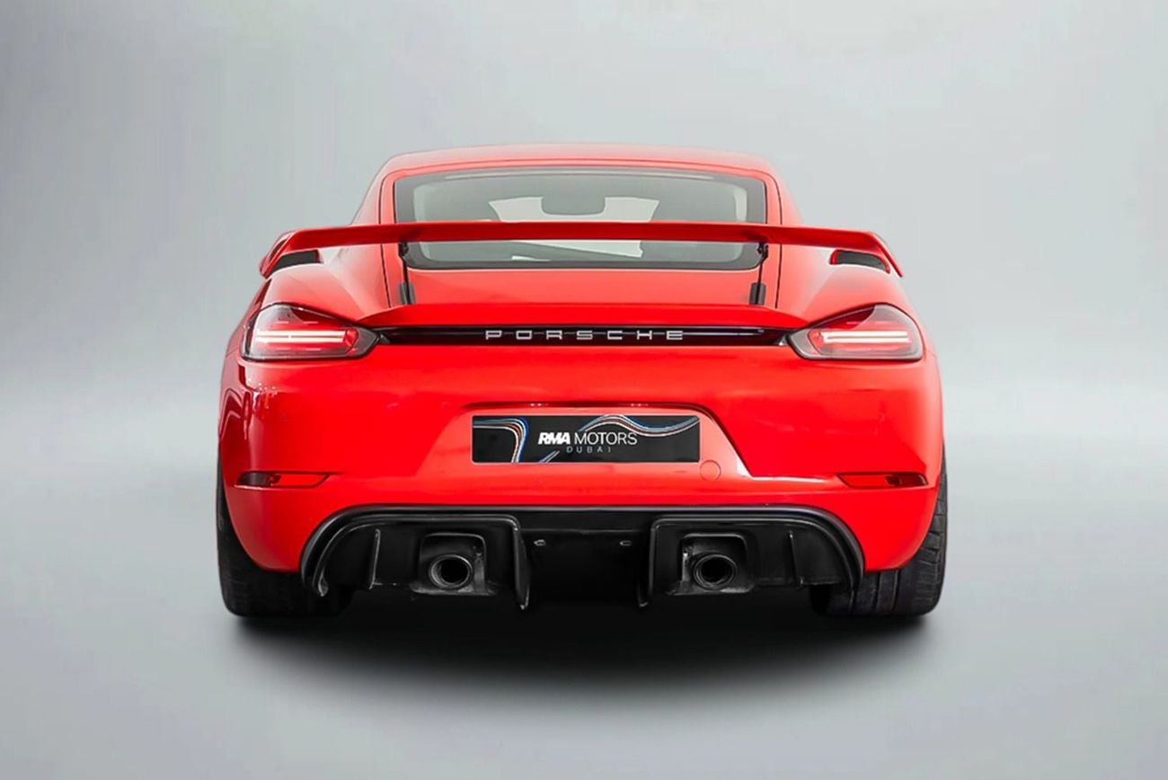 Porsche 718 Cayman GT4