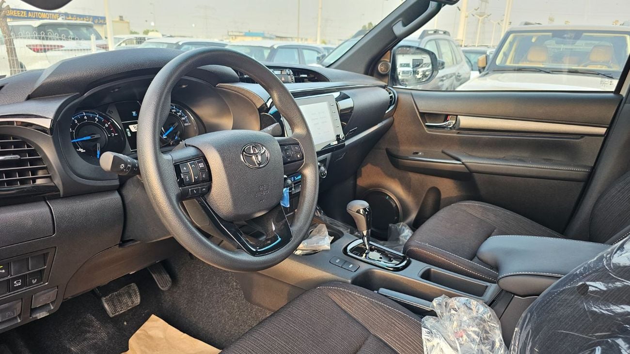 Toyota Hilux ADVENTURE YM2026 Pearl Artic White -Compressor-Rear View Digital Mirror-Navigation-360 Camera