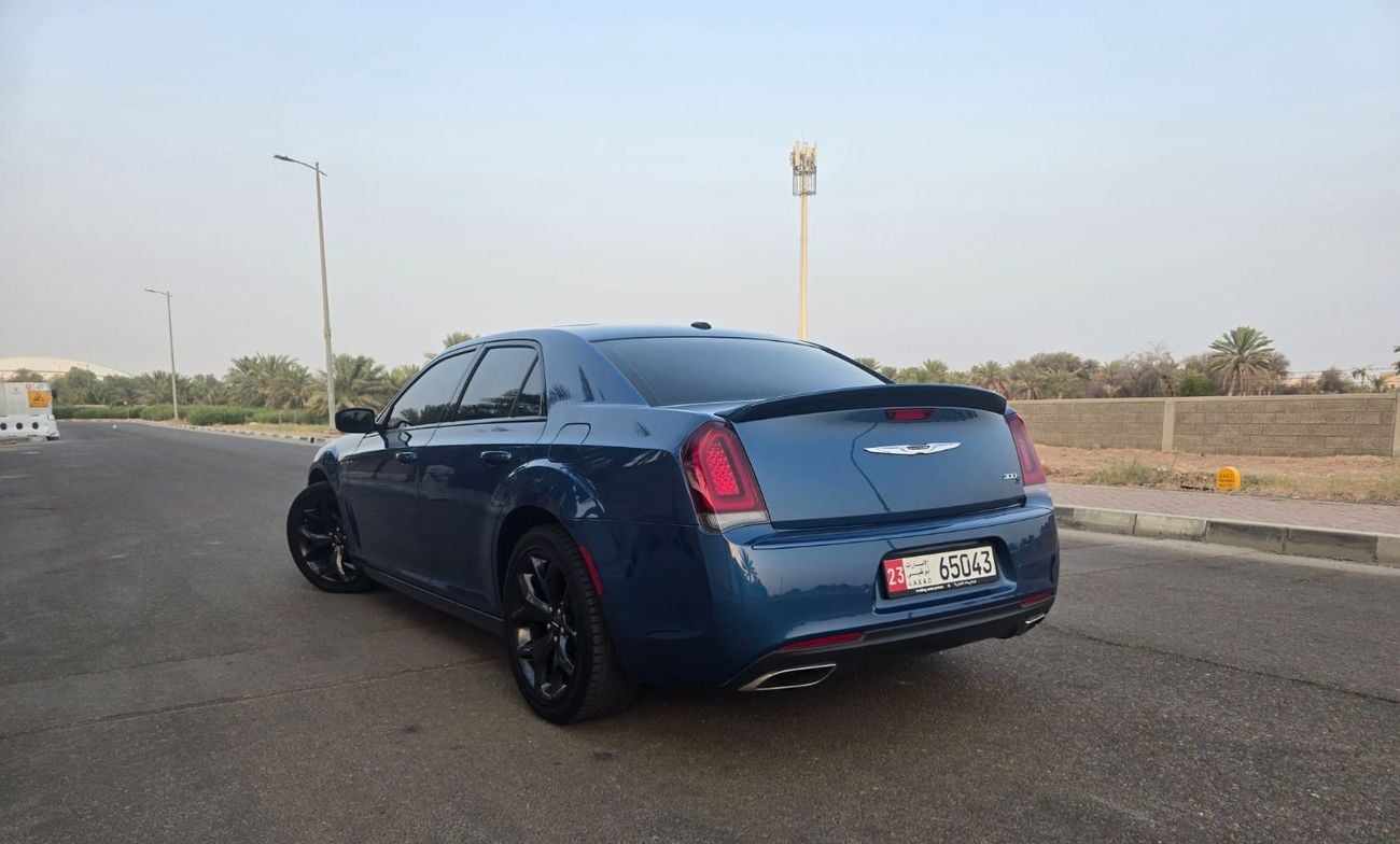 Chrysler 300s STANDARD