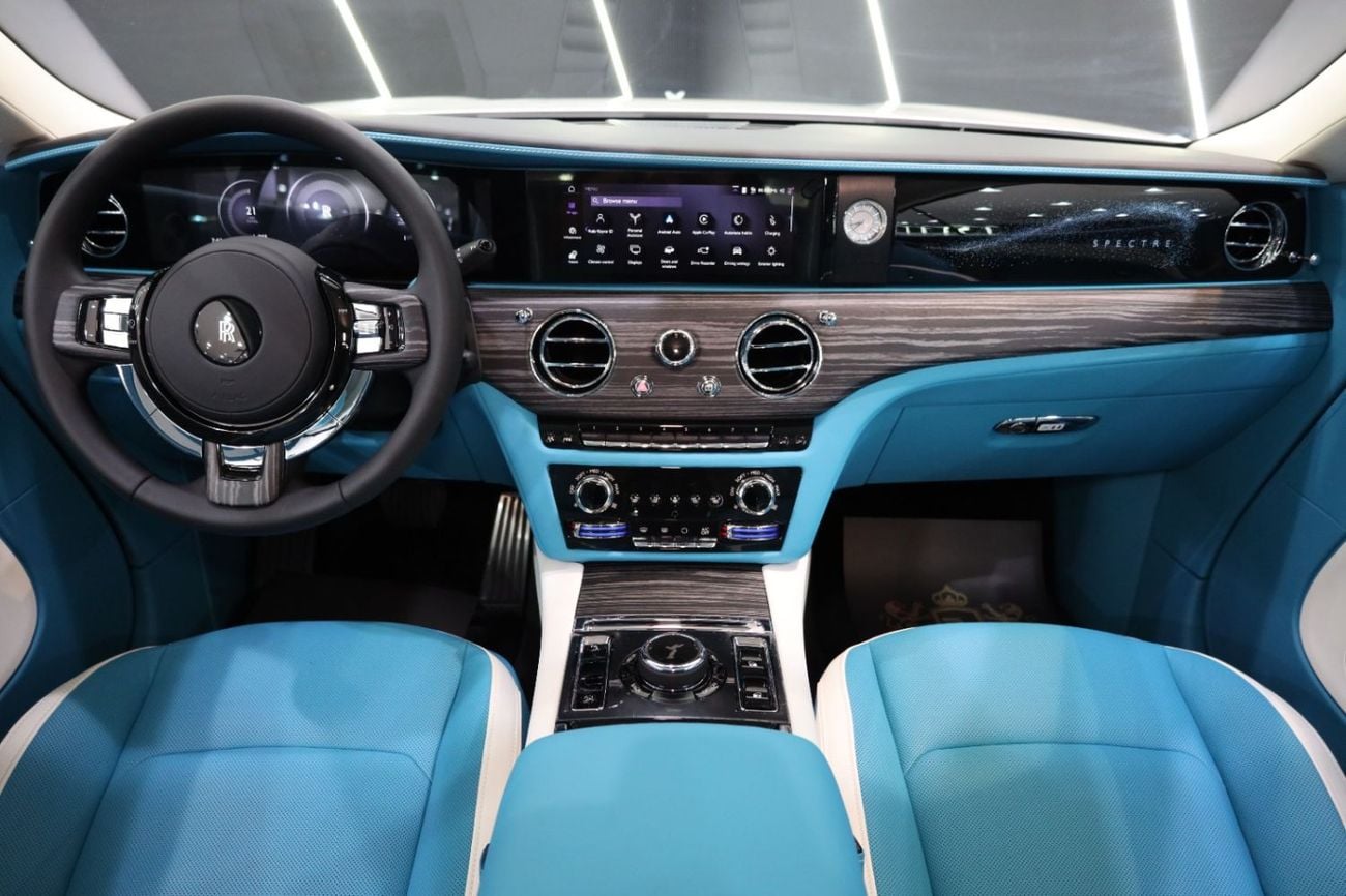 Rolls Royce Spectre STANDARD Illuminated Spirit of Ecstasy, Bespoke Audio, Starlight, Dealer Warr + Serv!!