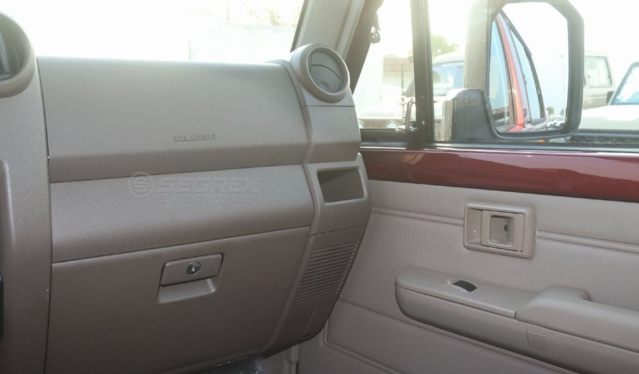 تويوتا لاند كروزر 70 Hardtop LC71 . 4.0L . Petrol . 4WD . 5-Speed Manual . 7 Serats . 3 Doors 2026 Model | For Export