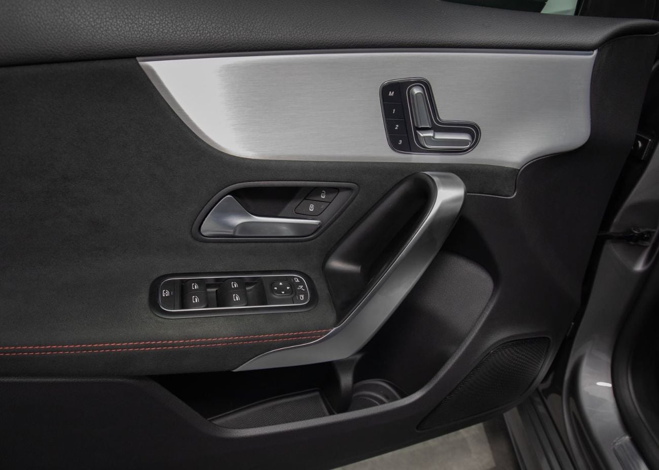 Mercedes Benz A200