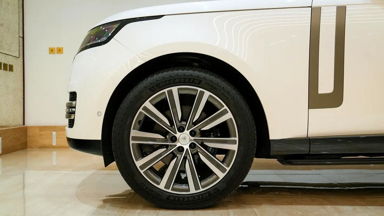 Land Rover Range Rover SE P360 - V6 / Warranty And Service Contract / Gcc Specs