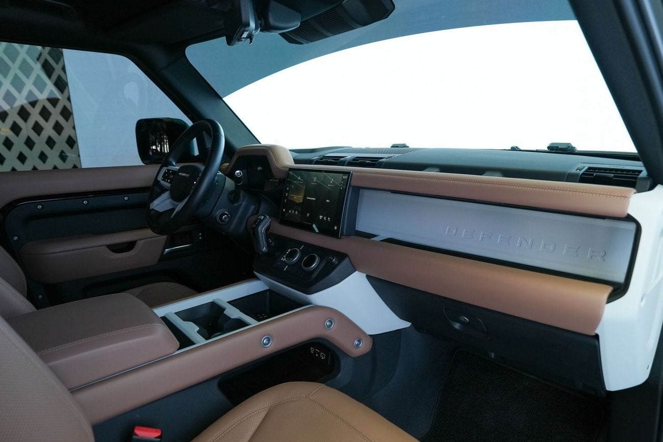 Land Rover Defender 110 X-DYNAMIC HSE P400
