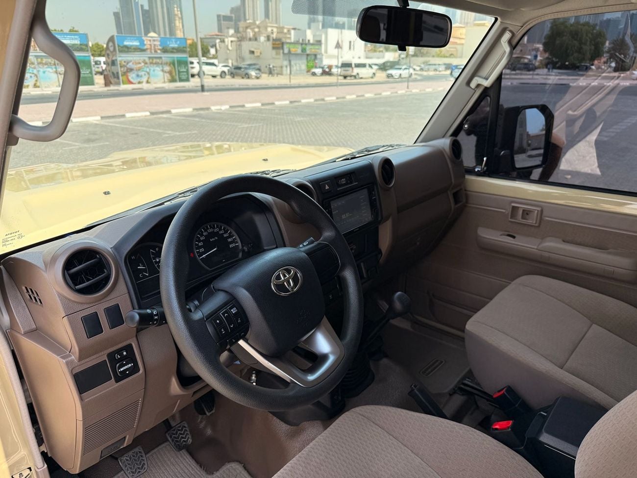 تويوتا لاند كروزر 70 LC71 HT VXR