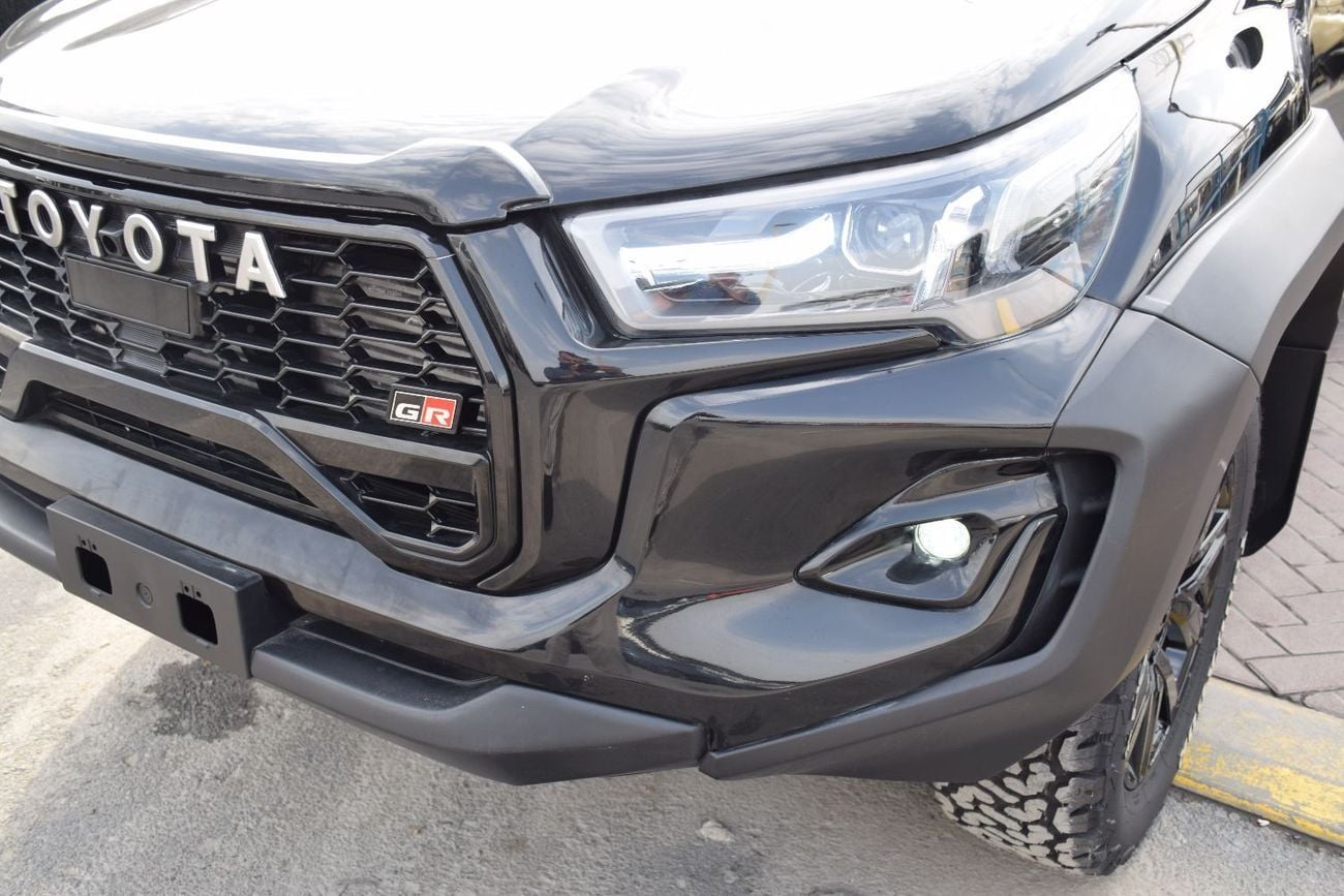 Toyota Hilux SGLX 4X4 Diesel 2.8L Right hand (Export Only)