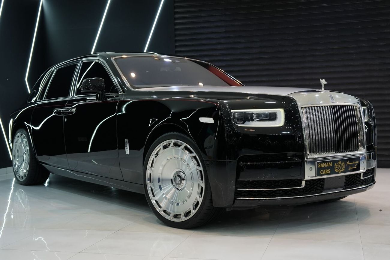 Rolls Royce Phantom STANDARD Std 6.8L VIII, Bespoke Audio, Rear Entertainment, Brushed Steel Bonnet, GCC Specs!!