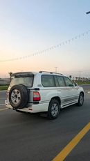تويوتا لاند كروزر VXR TOP LTH VXR | GCC Specs | Reliable Classic SUV
