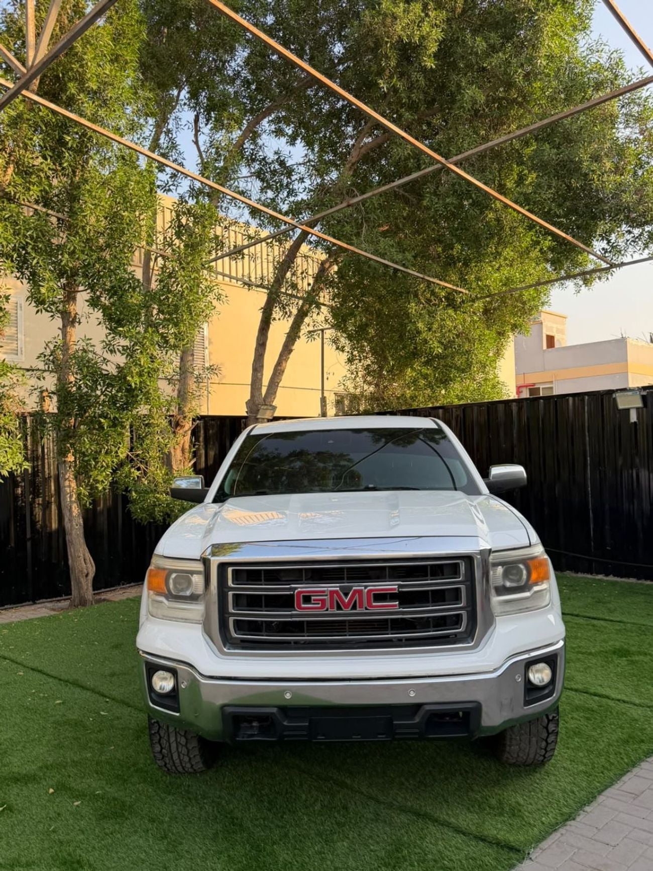 جي أم سي سييرا 1500 REG/CAB SLE Z71