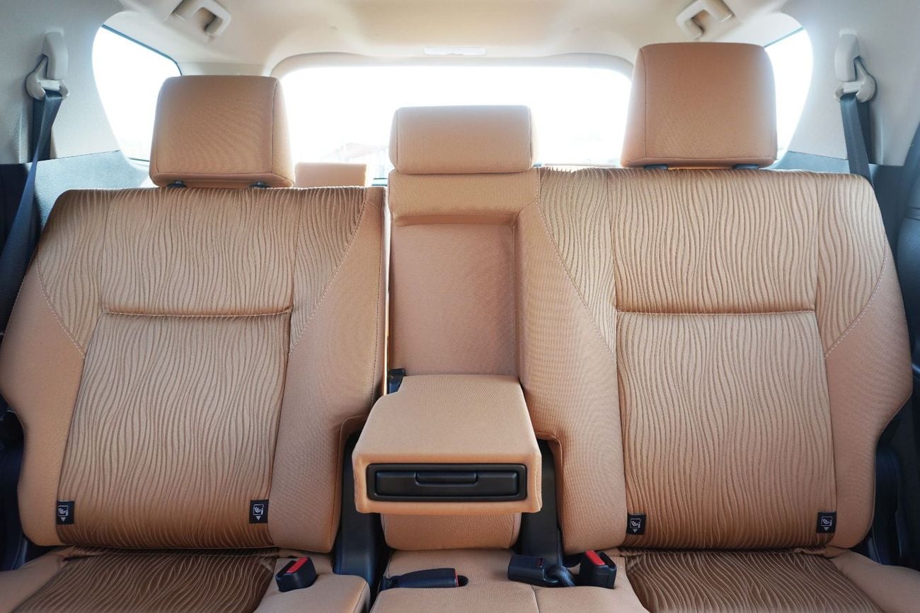 Toyota Fortuner 4x4 2.7L PETROL A/T 2026 MODEL