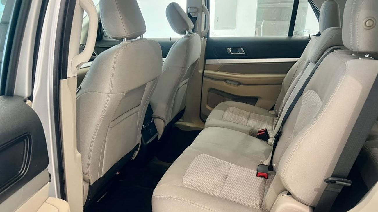 Ford Explorer BASE GCC