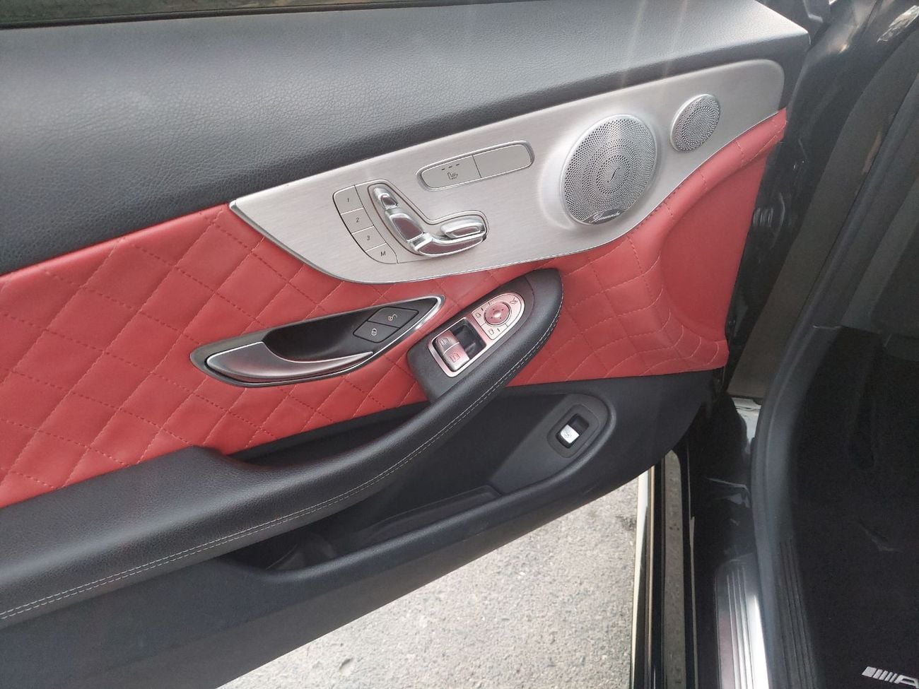 Mercedes Benz C300 AMG