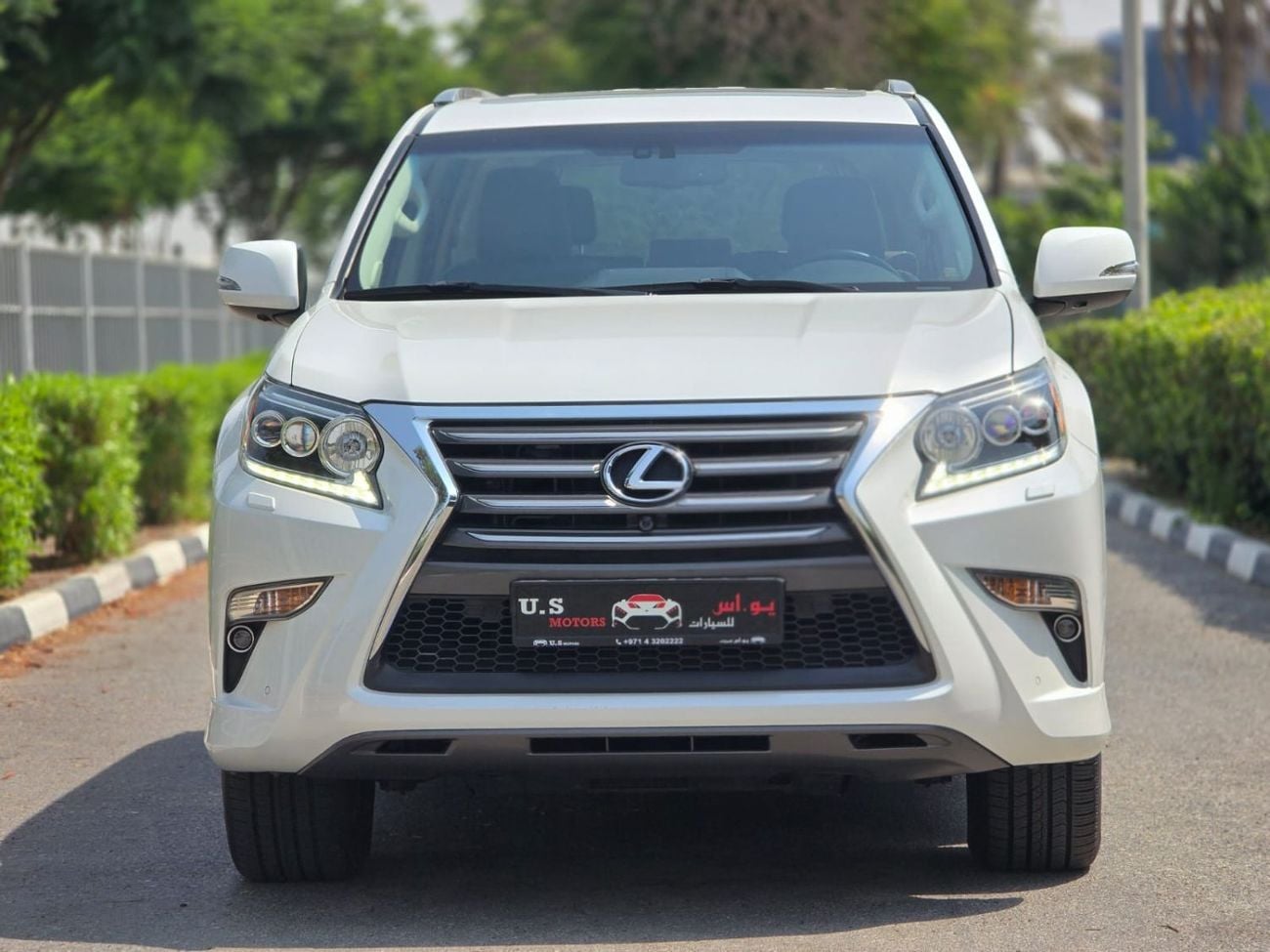 Lexus GX460 PREMIER FULL OPTION 2017 GCC SINGLE OWNER IN MINT CONDITION