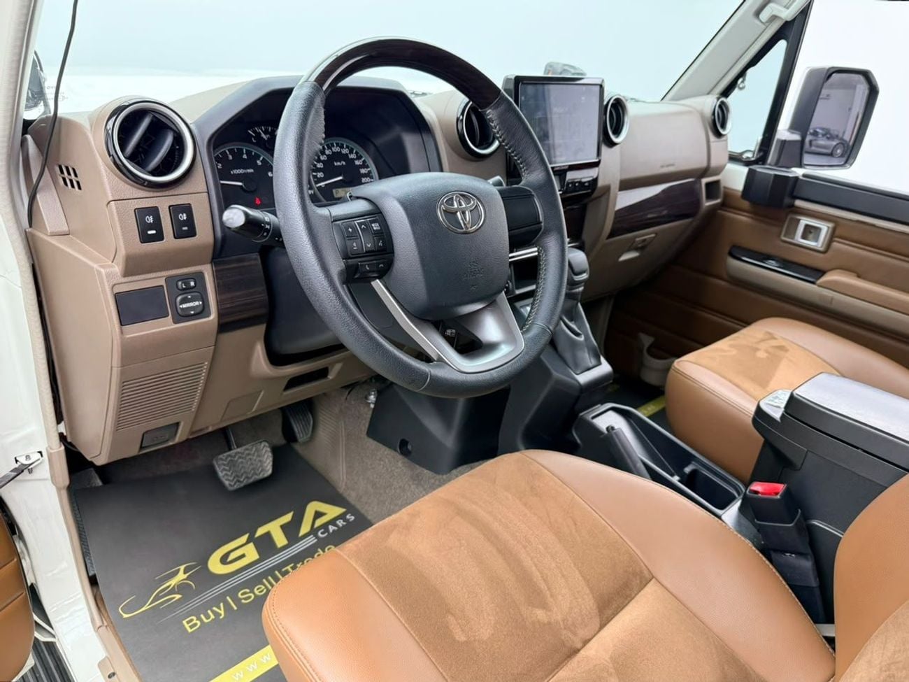 Toyota Land Cruiser 70 LC71 HT VXR 2024 Toyota Land Cruiser LC 71 LX, Warranty, Fully Loaded, Excellent Condition, GCC