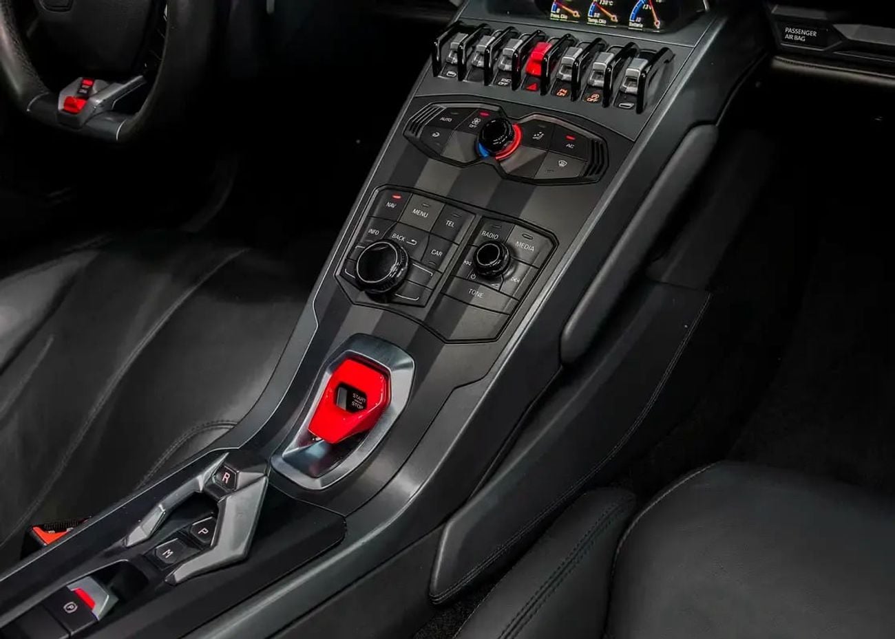 Lamborghini Huracan LP610-4 LP 610-4 • AWD 5.2 V10 • GCC Specs • Full History • Only 38KM