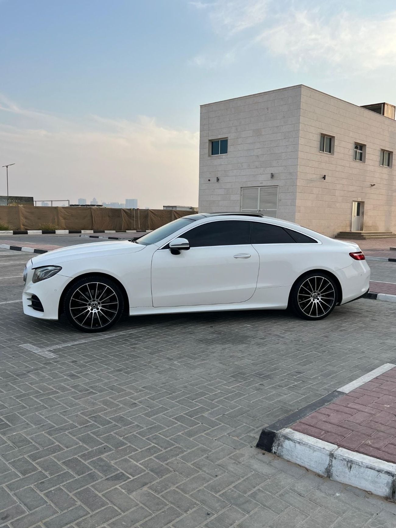 Mercedes Benz E 200 Coupe