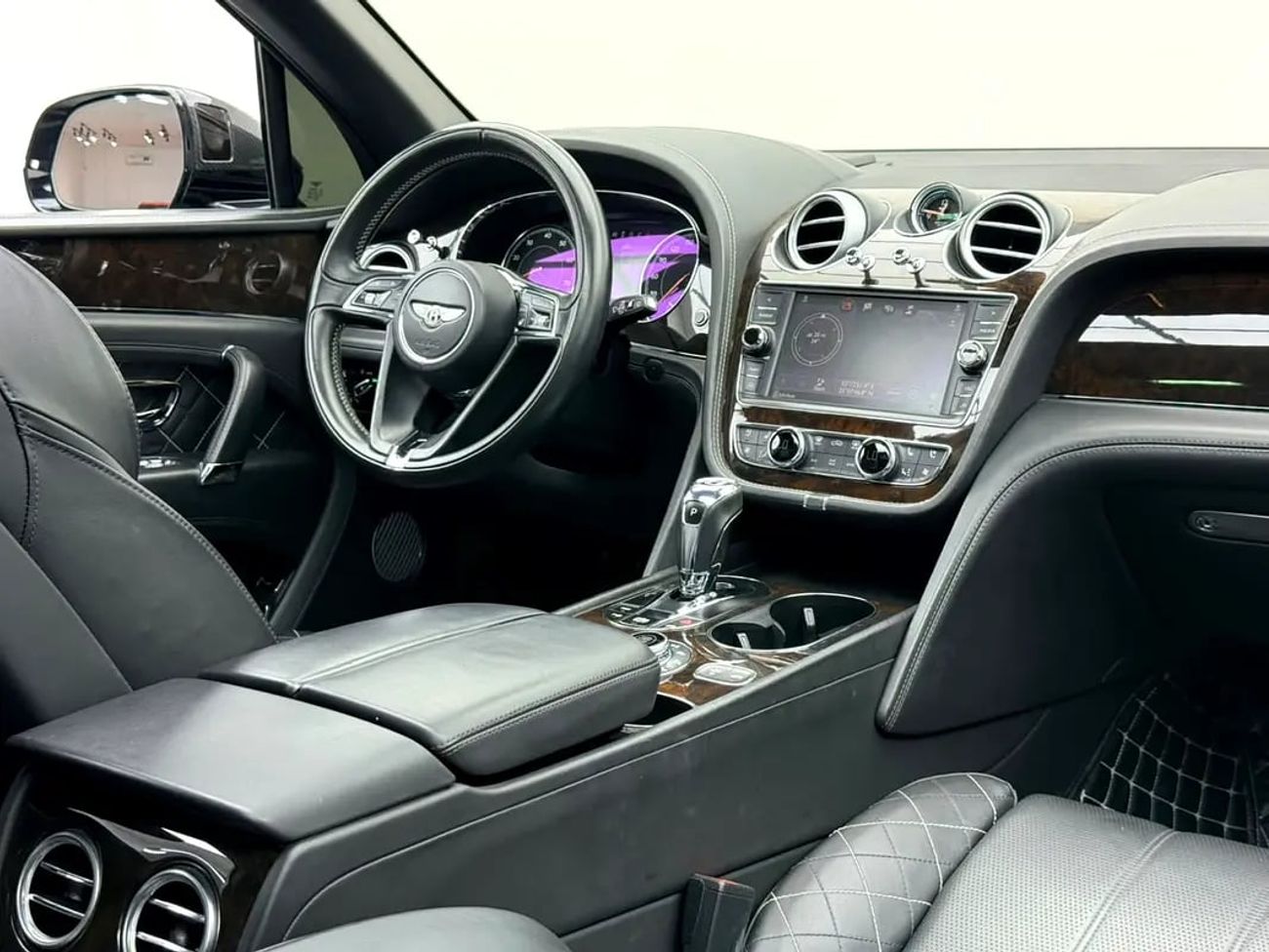 Bentley Bentayga Full Service History, Night Vision, Fully Loaded, Excellent Condition, Euro