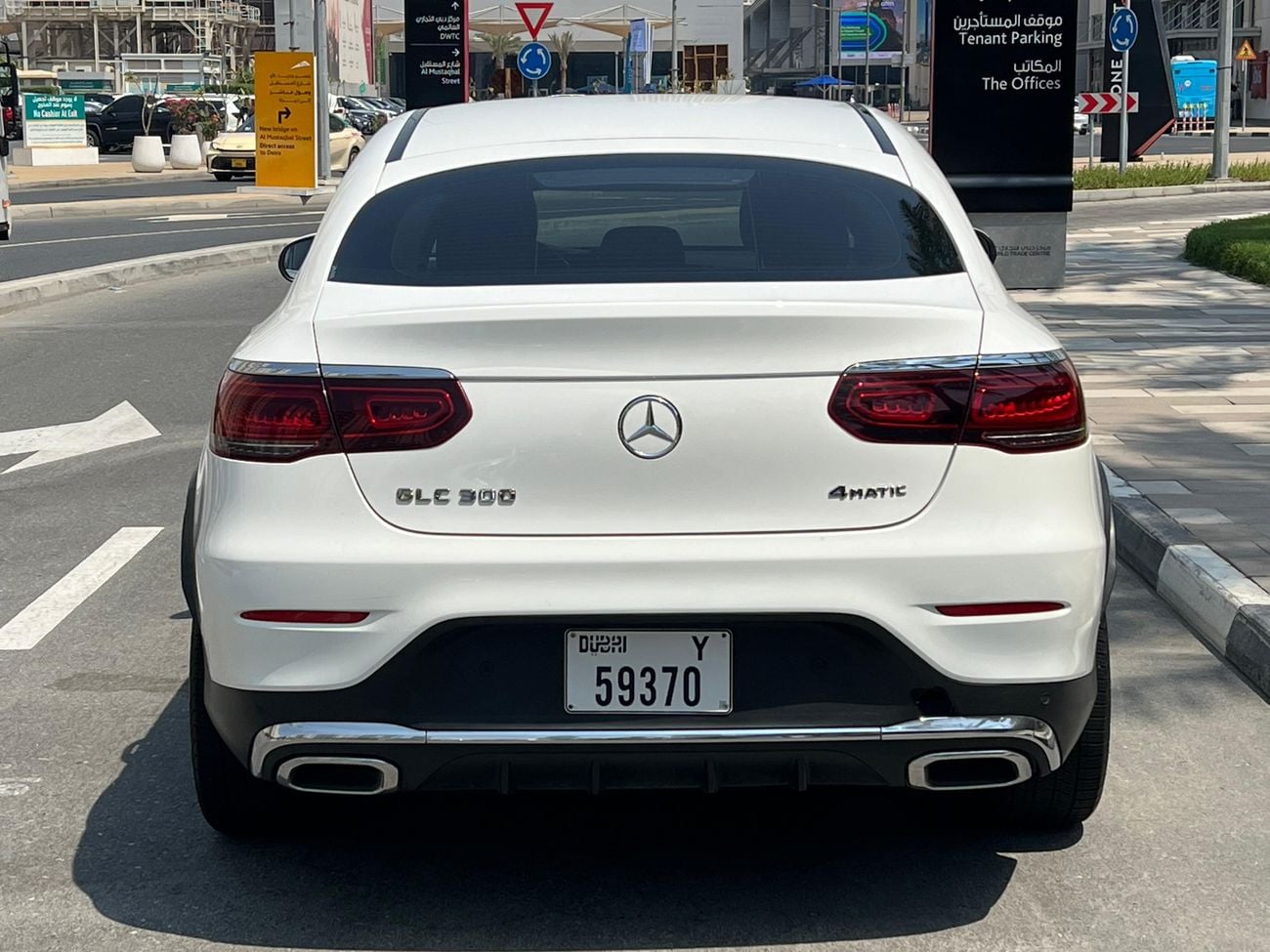 مرسيدس بنز GLC 300 AMG