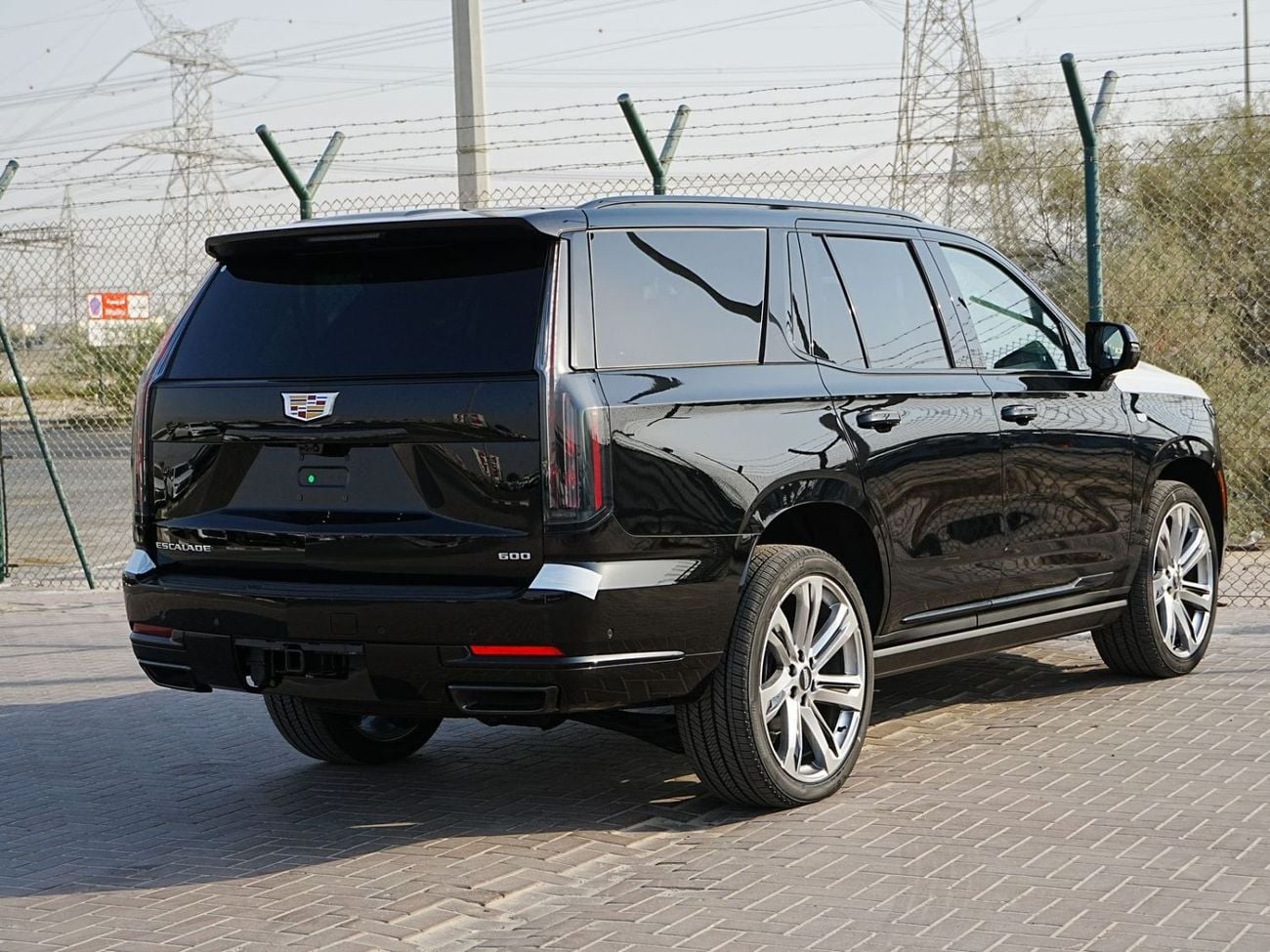 Cadillac Escalade SPORT PLATINUM VIP SEATS
