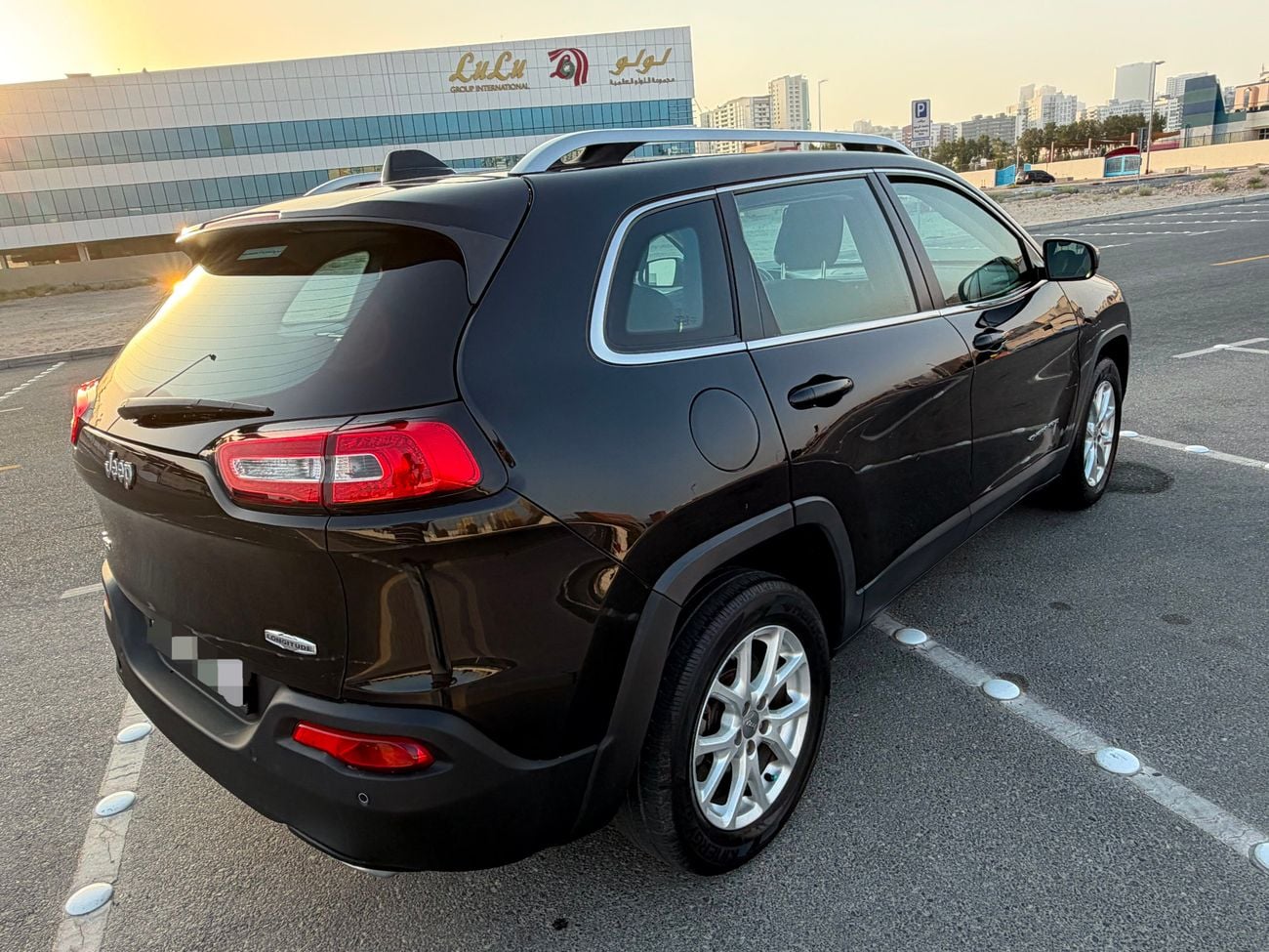 Jeep Cherokee LONGITUDE