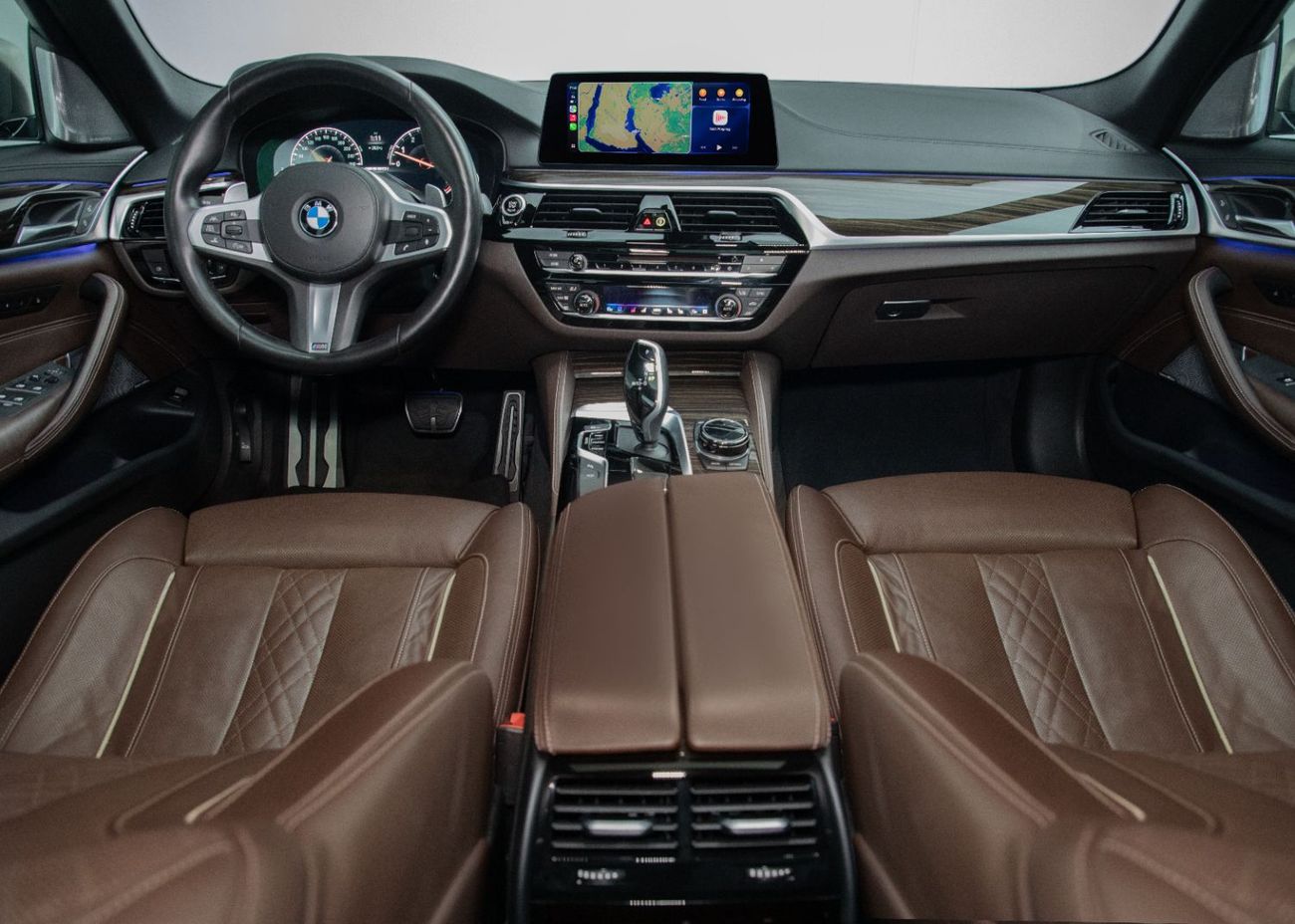 BMW M550i STANDARD