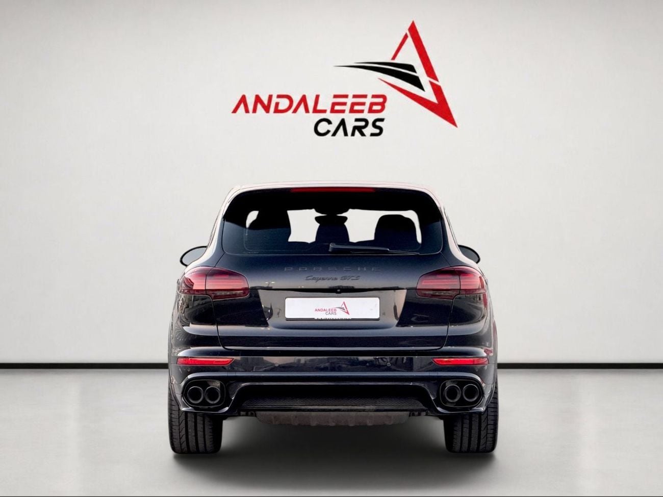 Porsche Cayenne GTS PORSCHE CAYENNE GTS | 4.8L V8 | 440 HP | AWD | 2016 | GCC SPECS
