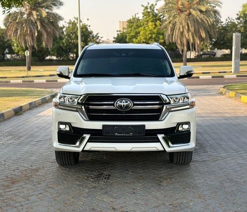 Toyota Land Cruiser VXR