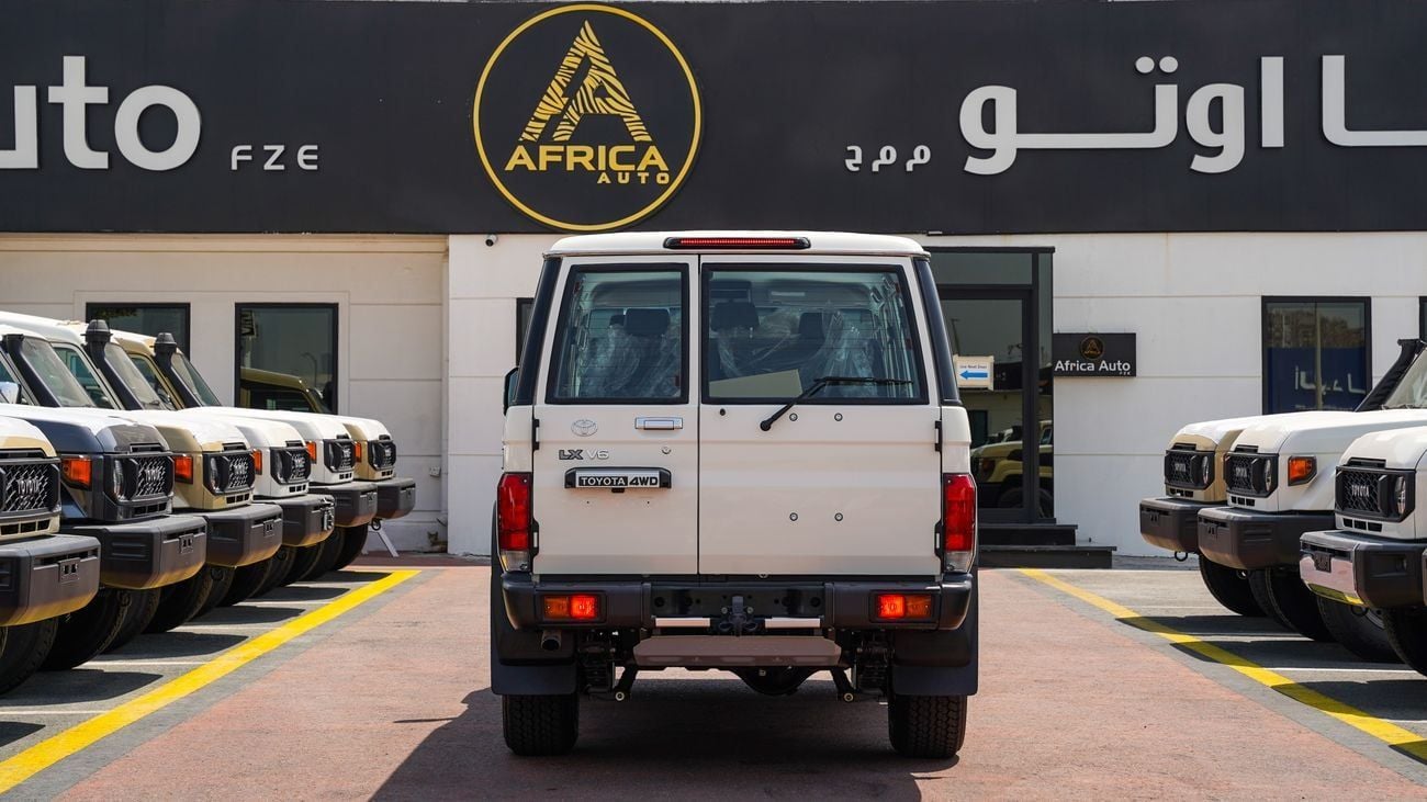 تويوتا لاند كروزر 70 LC76 LX LC76 4L PTR 26 YM MT MID