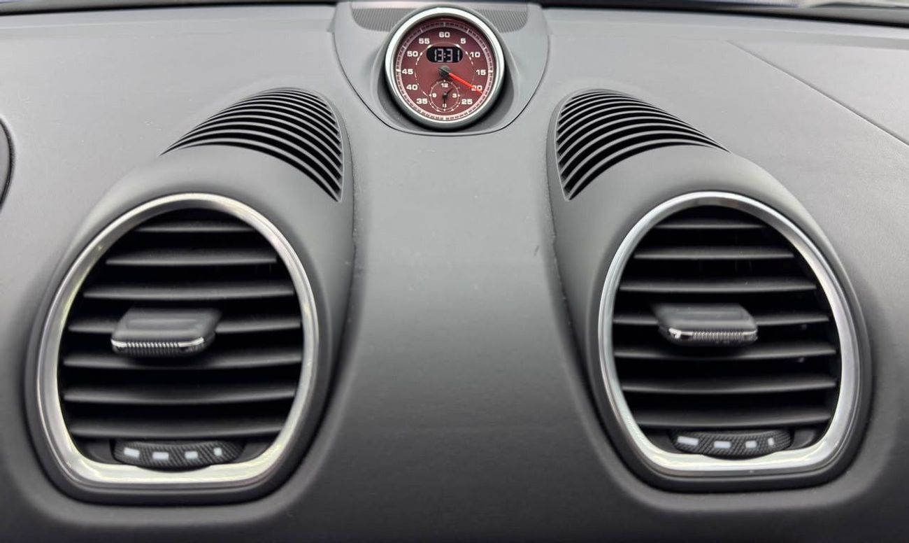 Porsche 718 Cayman Style Edition