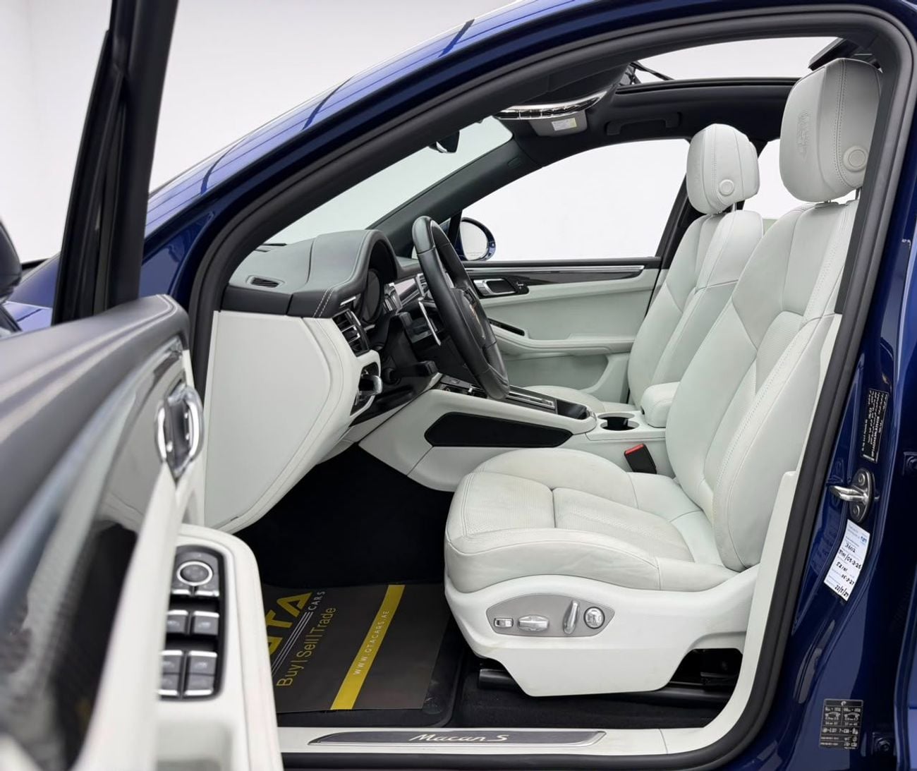 Porsche Macan S