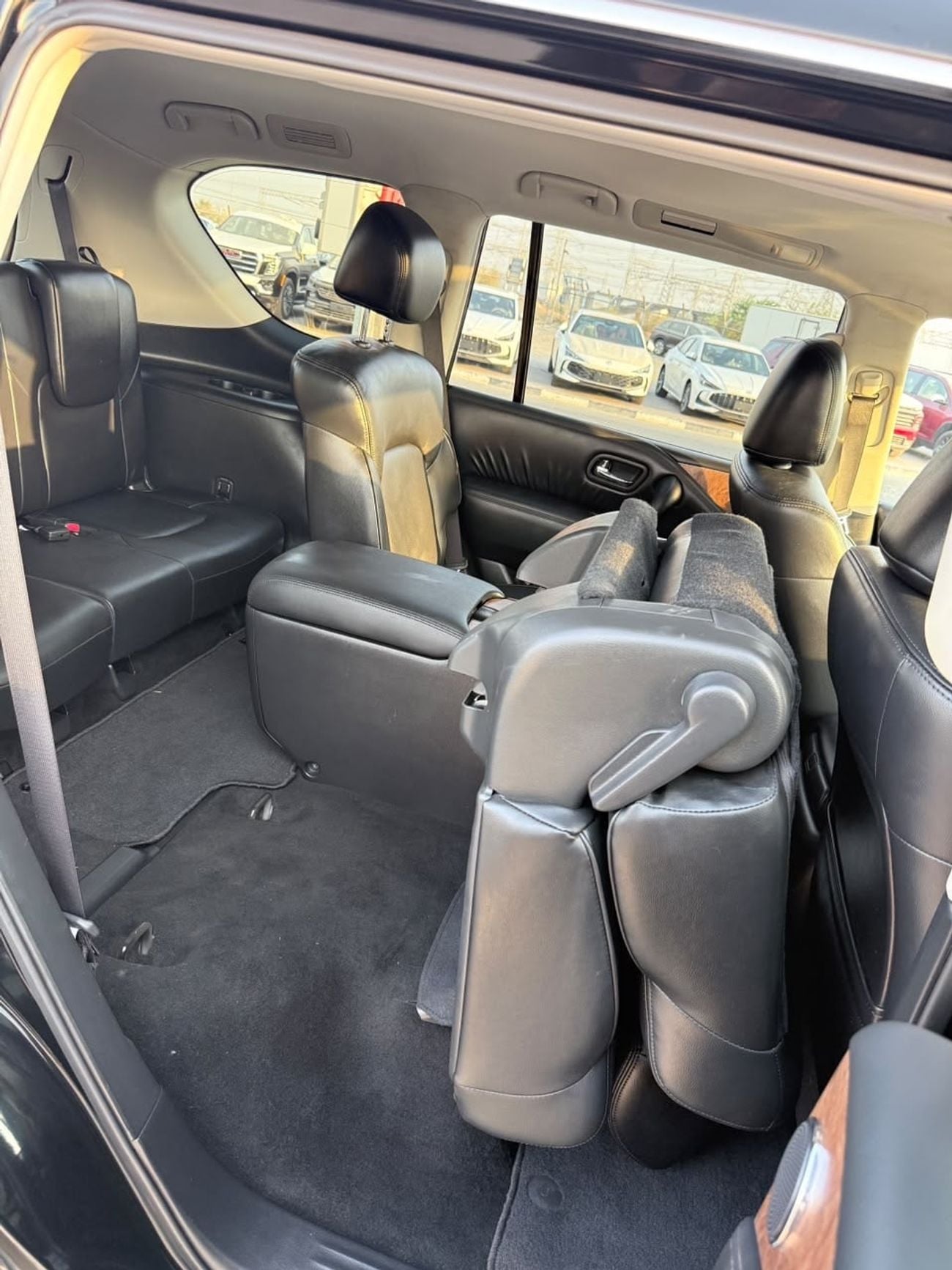 Nissan Armada SL full option 360 camera, sunroof