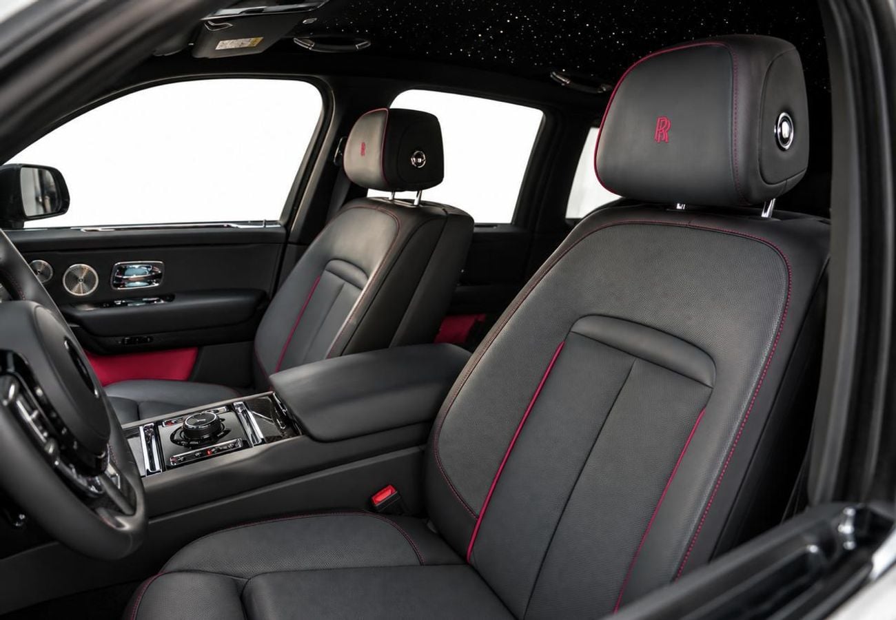 Rolls Royce Cullinan BLACK BADGE