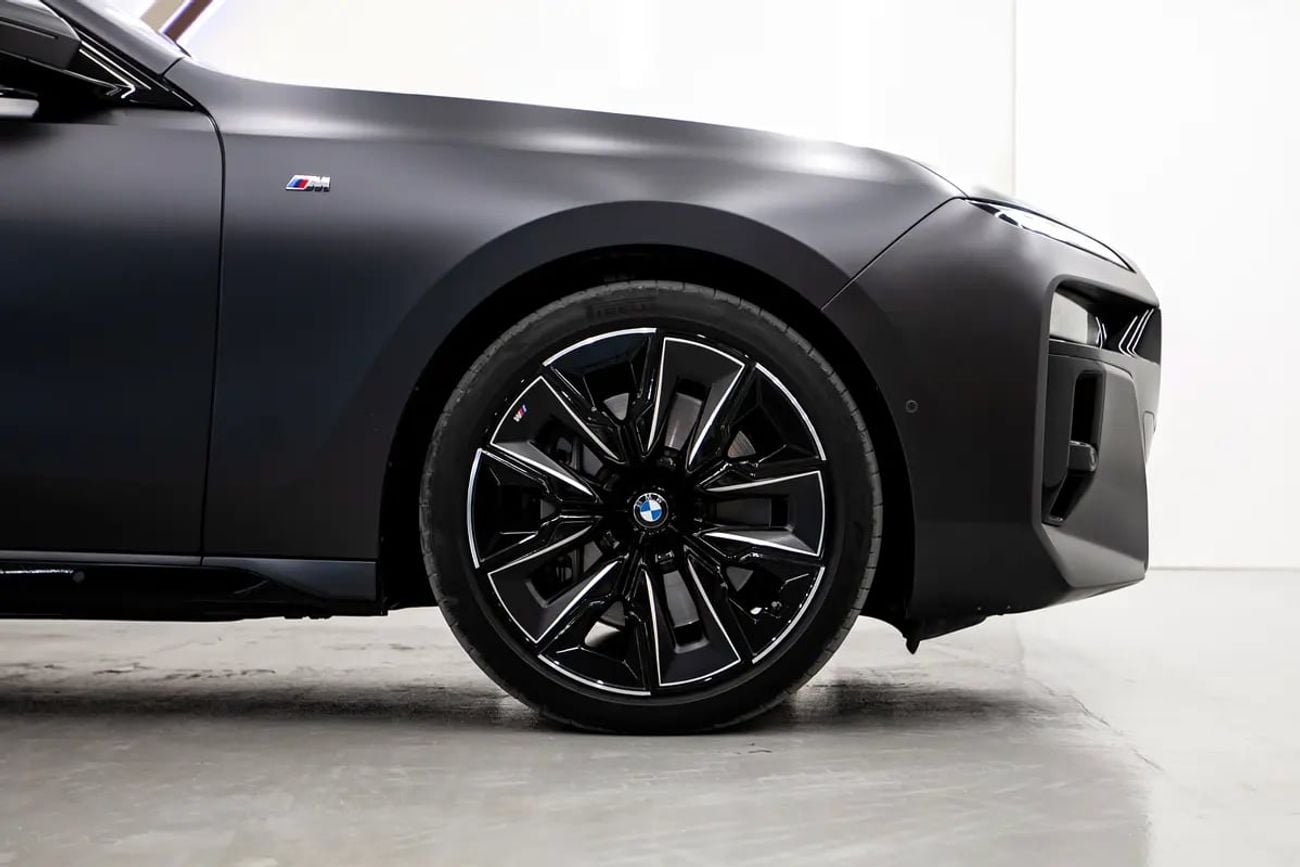 BMW 750iL 750i | GCC | WARRANTY AND SERVICE CONTRACT | EXCELLENT CONDITION