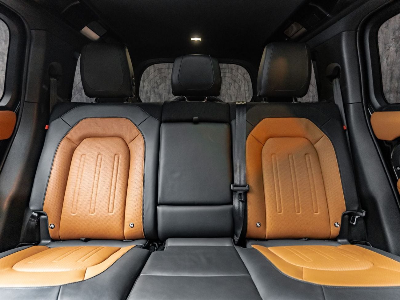 Land Rover Defender 110 X P400