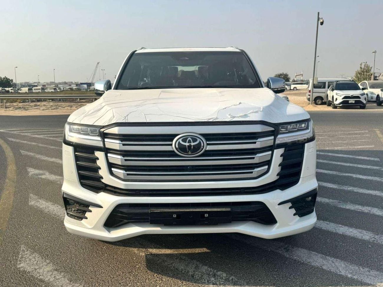 Toyota Land Cruiser VXR 3.5L 4WD SUV 2026