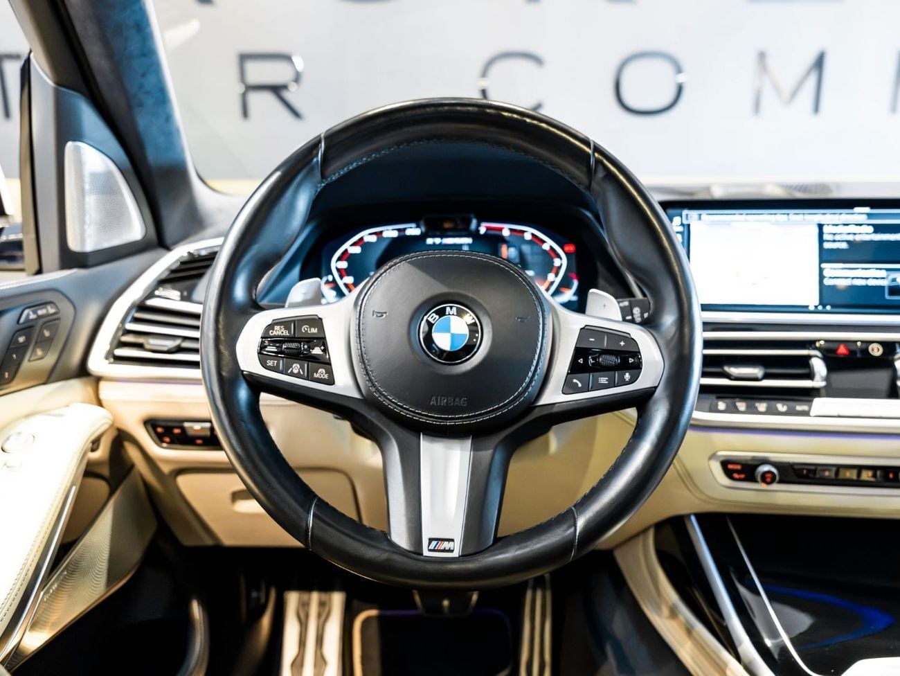 BMW X7 M50i 50 YEARS UAE EDITION BUY NOW, PAY 2027 | THE BLACKLINE STANDARD | August 2027 Warranty + Service, GCC, Low KMs