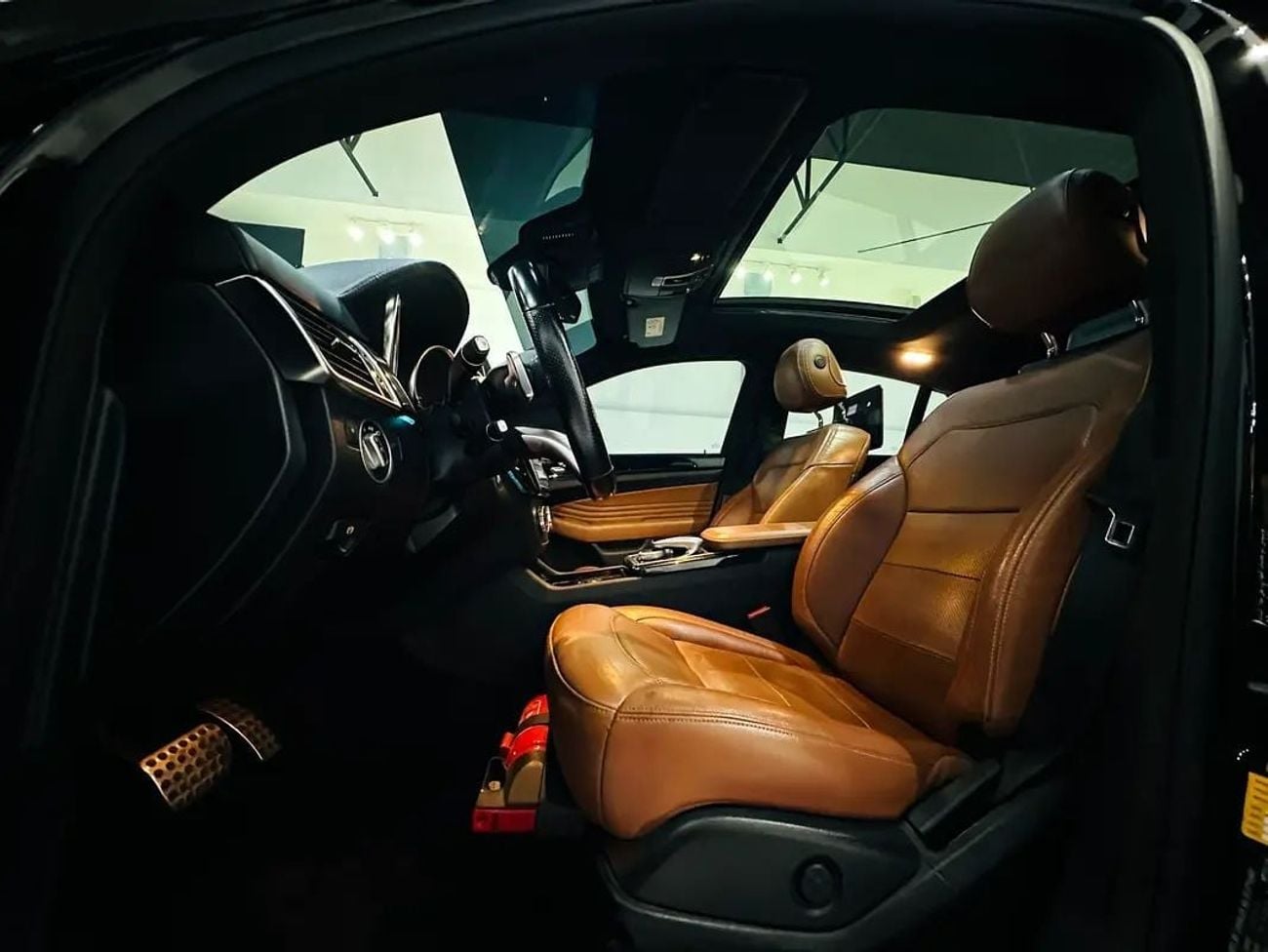 مرسيدس بنز GLE 43 AMG STANDARD