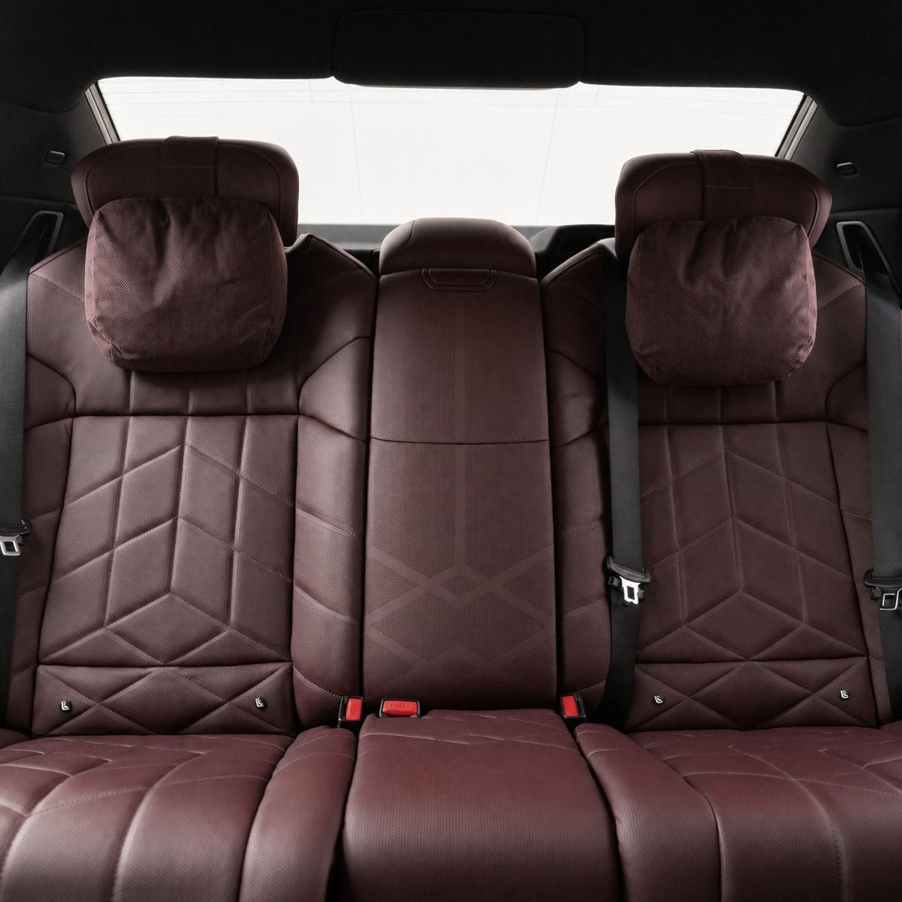 BMW 735i M SPORT INDIVIDUAL AED 4,599 P.M • 0% Downpayment • BMW 735i M-Sport • Agency Warranty and Service Contract
