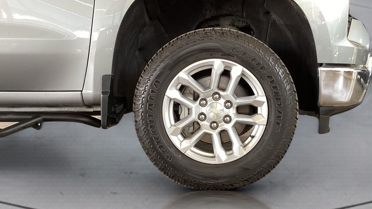شيفروليه سيلفارادو 1500 REG/CAB 1LT | شامل الضمان | 0 ﺪﻔﻋﺓ ﺃﻮﻟﻯ