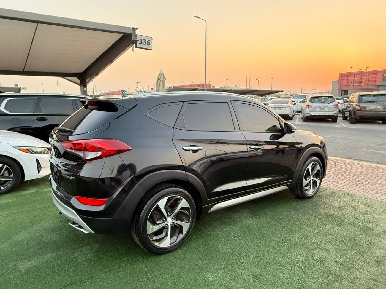 هيونداي توسون STANDARD فئة Limited أعلى فئة ومواصفات مميزة
