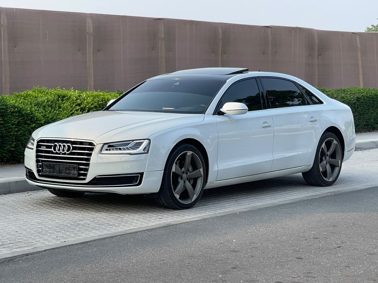Audi A8 L 50 TFSI