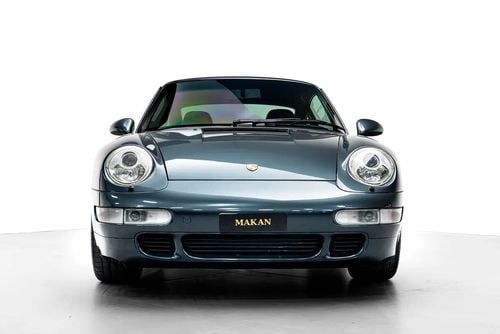 Porsche 911 Turbo (993) - Classic Performance Icon