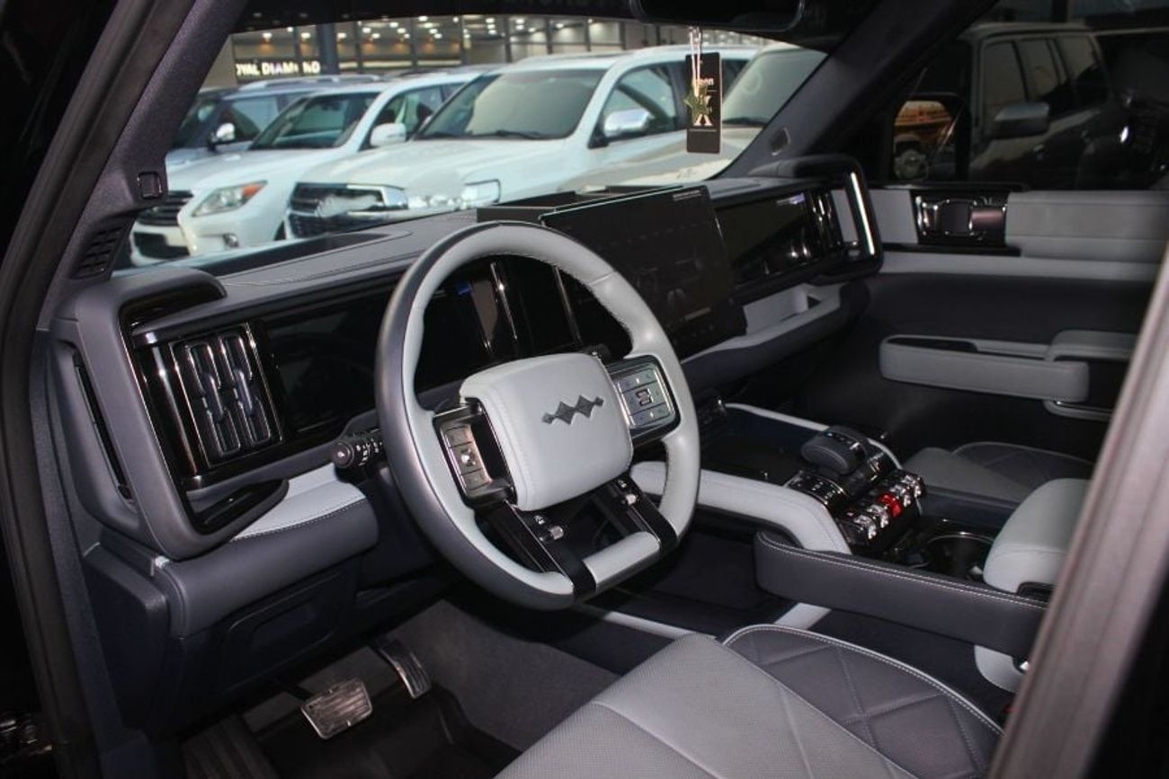 BYD Leopard 5 STANDARD ULTRA Full Option, Chinese Spec, Under Warranty from Local Dealer