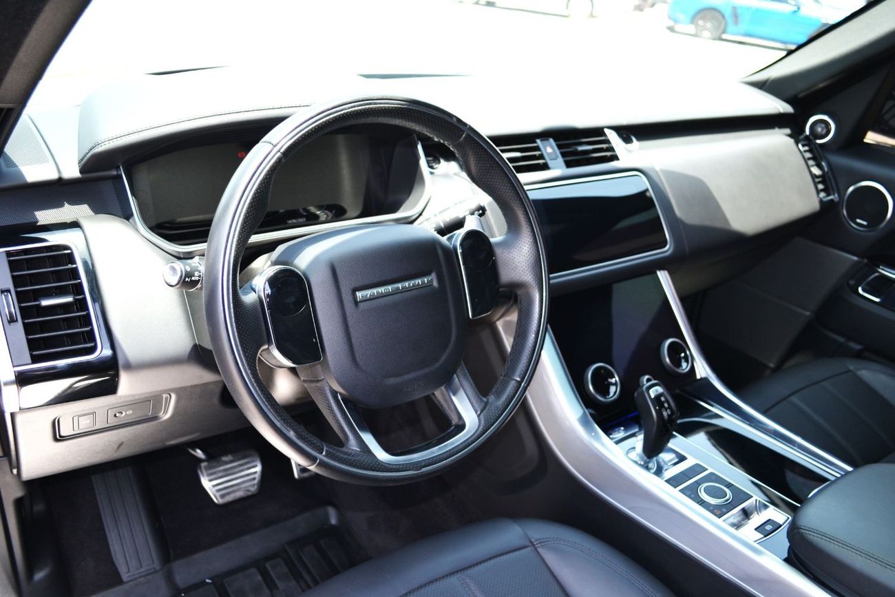 Land Rover Range Rover Sport Range Rover Sport P525 HSE V8 2020 Full option canasdian specs super clean car
