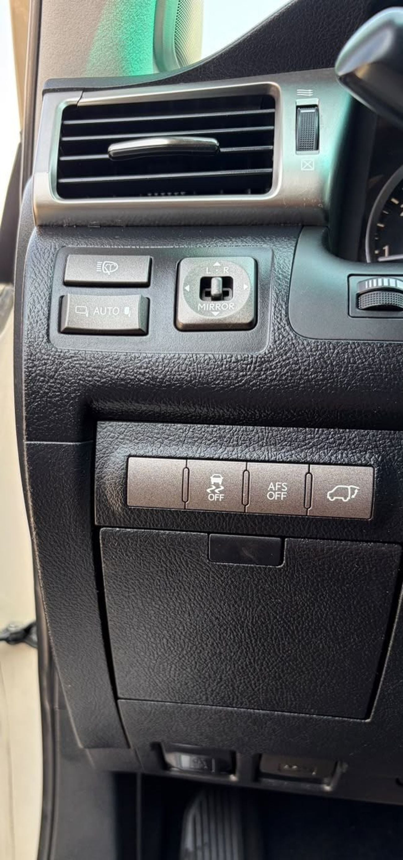 Lexus LX570 PLATINUM